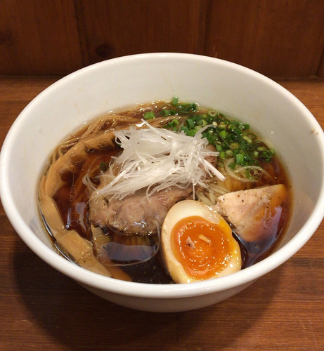 「醤油そば」@麺や 蒼輝 AOIKAGAYAKIの写真