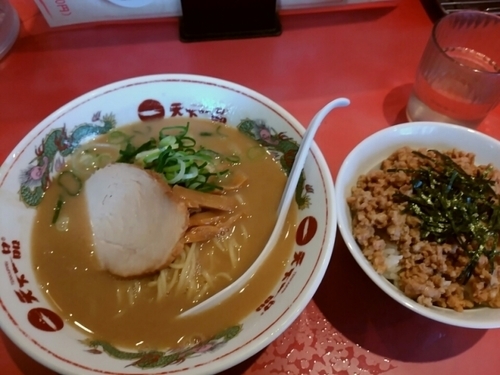 「Ｃセット（こってり）820円」@天下一品 目黒店の写真