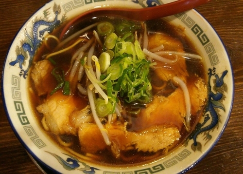 「中華そば（並盛）　700円」@マトヤ中華 盛岡駅前店の写真