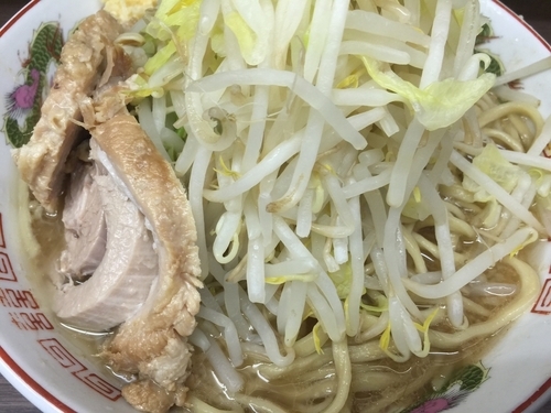 「小ラーメン＋ヤサイ＋ニンニク」@ラーメン二郎 横浜関内店の写真