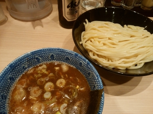 「つけめん＋ビール」@頑者製麺所 エキア成増店の写真
