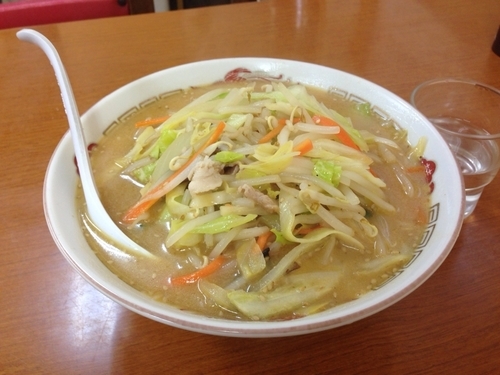 「みそ味タンメン(大盛り)750円+100円」@中華料理 八宝亭の写真