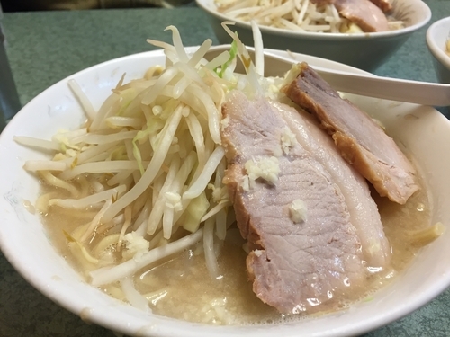 「ラーメン¥750」@ラーメン二郎 新宿小滝橋通り店の写真