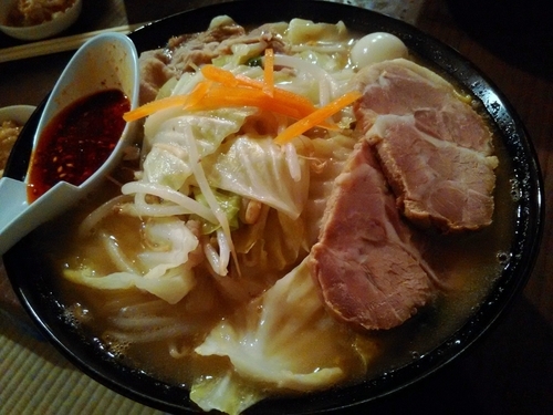 「らの道MAX4 沖縄 限定 濃厚豚骨タンメン」@琉球チルダイの写真