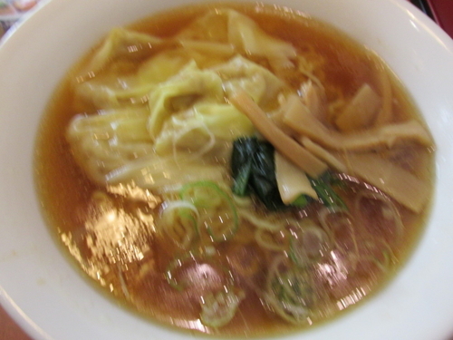 「シルキーポークのワンタン麺　「646円」」@バーミヤン 野田七光台店の写真