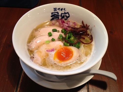 「濃厚 鶏そば」@麺づくり 蒼空 本店の写真