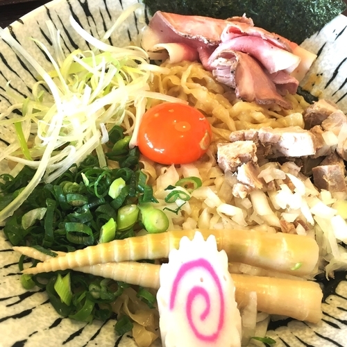 「【限定30食】濃厚玉子と比内地鶏の油そば」@麺匠えにしの写真