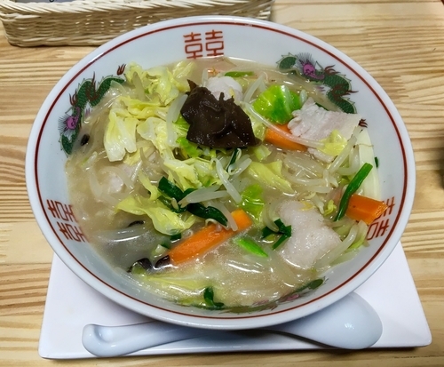 「横須賀タンメン」@横須賀タンメン ドブ板店の写真