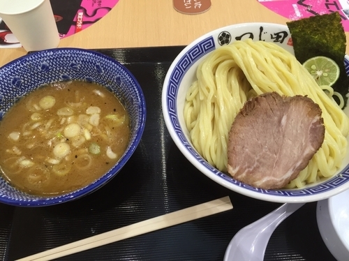 「濃厚つけ麺大盛り」@つじ田 ららぽーと富士見店の写真