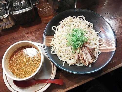 「ごま味噌ピリカつけ麺（中）」@希望軒 新宿三丁目店の写真