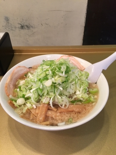 「しょう油ラーメン」@超ごってり麺 ごっつ 秋葉原店の写真