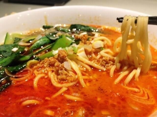 「担々メンと半チャーハンのセット(800円)」@金香樓の写真