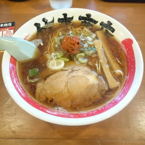 「江戸系中華そば 並 @590円」@竹本商店 札幌煮干センターの写真