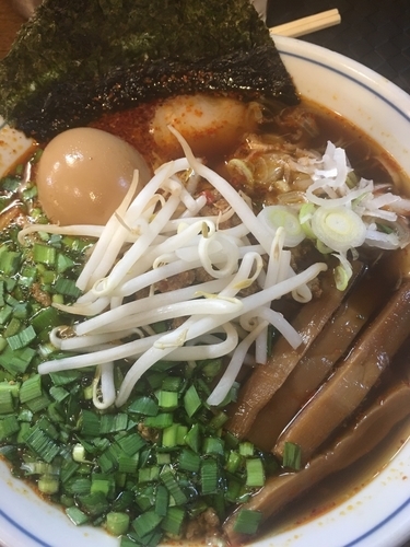 「台湾ラーメン全部のせ（激辛）」@中華そば 白壁 あおいの写真