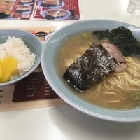 ラーメン550円 ライス150円