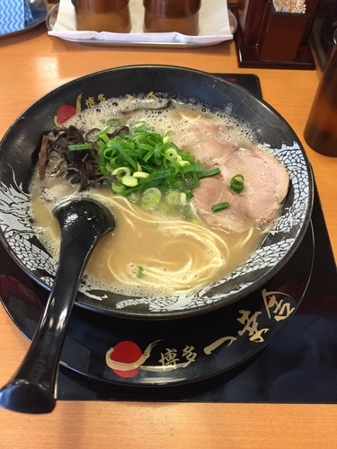 「ラーメン （バリかた） 750円」@博多一幸舎 世田谷経堂店の写真