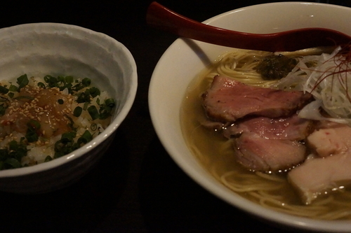 「真鯛アサリらーめん（３月の限定）＋鯛めし」@麺処 夏海の写真