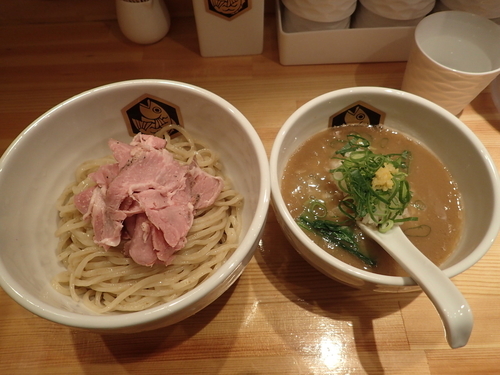 「濃厚真鯛つけ麺(850円)」@真鯛らーめん 麺魚の写真