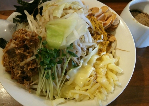 「八角junk　カレチー　850円」@らーめん・つけめん 八角の写真