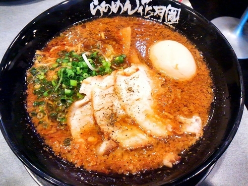 「嵐げんこつらあめん　黒武者」@らあめん花月嵐 大森町店の写真