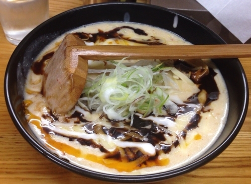 「豚骨醤油チーズのせ(季節限定)850円」@麺処福吉ATSUSHIの写真