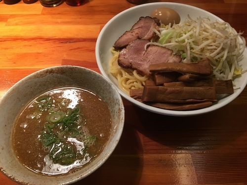 「煮干し次郎つけ麺850円 味玉100円 メンマ150円」@瞠 池袋店の写真
