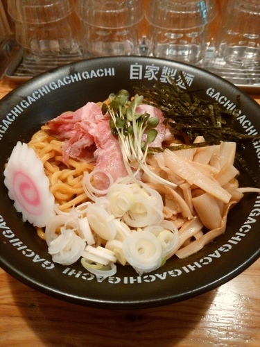 「油そば大盛り無料　690円」@油そば専門店 GACHIの写真