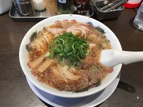 「醤油ラーメン  670円」@来来亭 青梅店の写真
