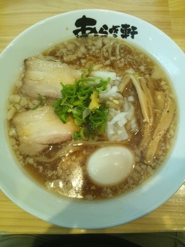 「ニボチャチャラーメン（味玉トッピング）」@ニボチャチャ！！ラーメン あらき軒の写真
