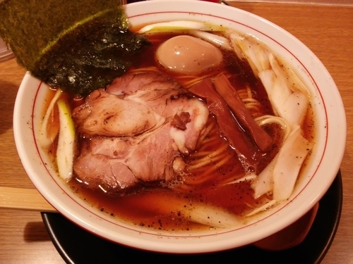 「王様中華そば」@信州松本 麺肴ひづき 湯きりや 立川店の写真