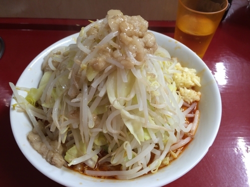 「辛ラーメン 辛さ増し、ヤサイマシ+アブラ+にんにく少し」@らーめん 武丸の写真