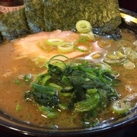 ラーメン (700円)