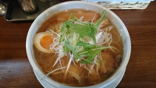 「醤油ラーメン（700円）」@麺家 彩華 池上店の写真