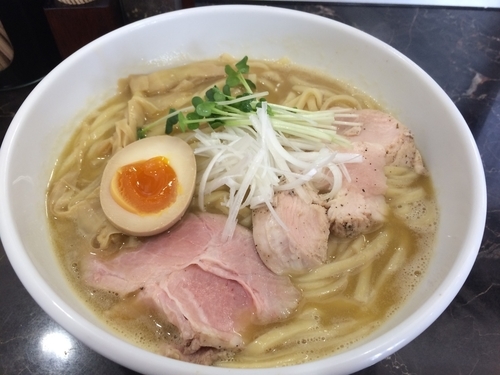 「濃厚鶏白湯（大盛）」@えびす丸の写真