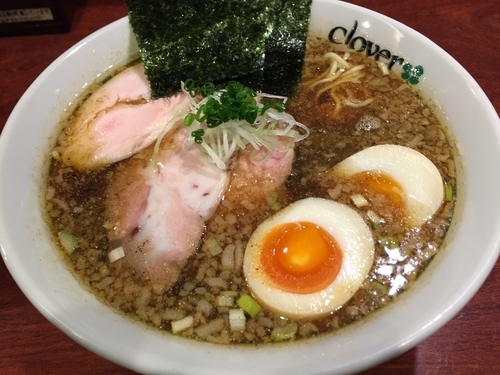 「特製ニボらあめん：950円」@らあめんCloverの写真