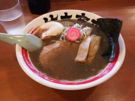 「煮干しそば　太麺　並盛」@竹本商店 札幌煮干センターの写真