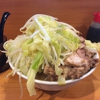小ラーメン(ヤサイ・ニンニク)