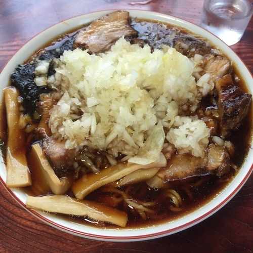 「ラーメン（￥700）＋やくみ（￥50）」@梅乃家の写真