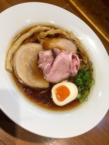 「中華そば￥750」@寿製麺よしかわ 川越店の写真