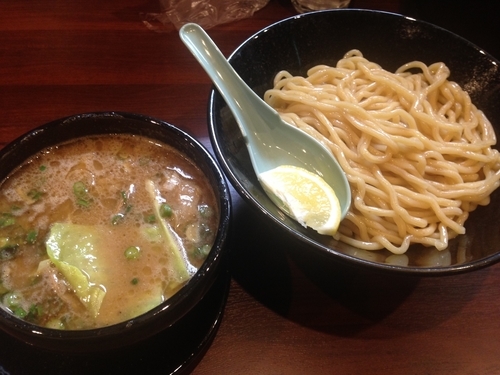 「牛ホルモンつけ麺」@つけめん ちっちょの写真