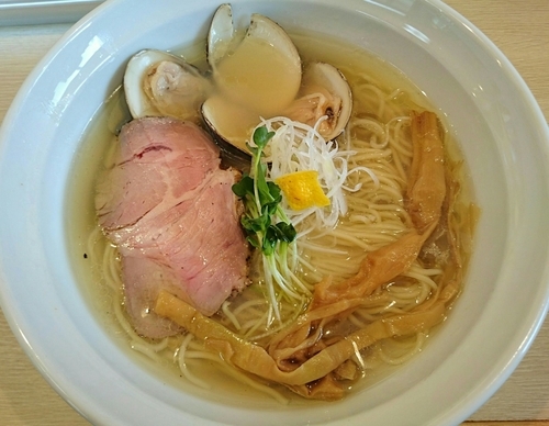 「蛤塩そば」@麺屋壱心の写真