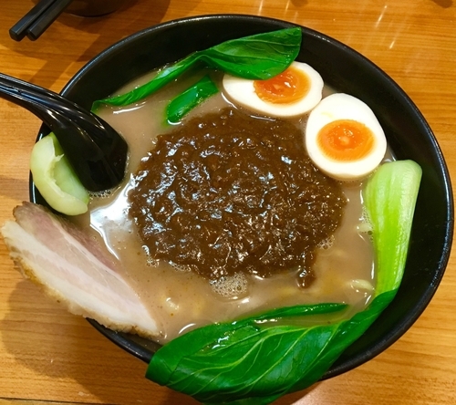 「カレーラーメン【限定】」@横浜ラーメン てっぺん家 元住吉店の写真