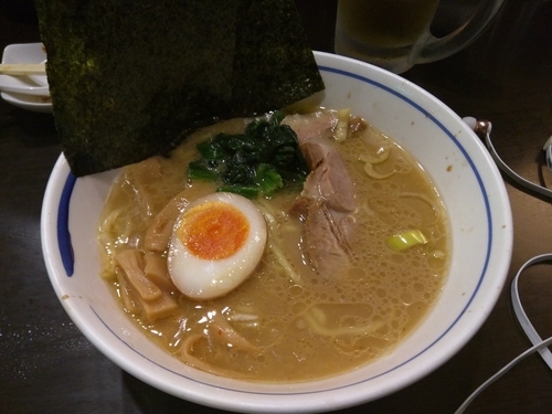 「ハーフラーメン」@横濱家 たまプラーザ店の写真