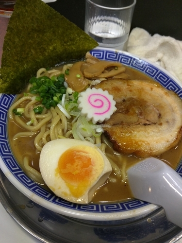 「大勝軒らーめん(中盛無料)」@らーめん 凌駕の写真