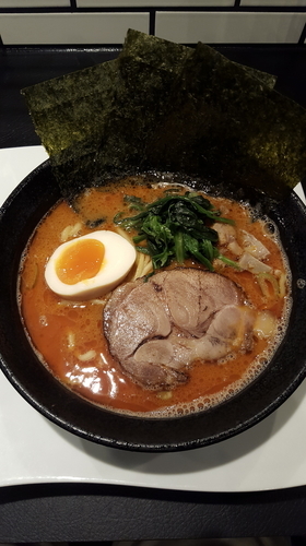 「赤味噌豚骨ラーメン」@横浜らーめん 源泉 海老名店の写真