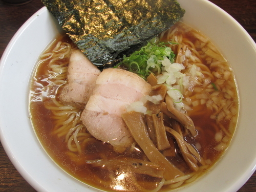 「煮干し中華そば（火曜限定）+大盛　「700円+サービス」」@自家製麺 コトホギの写真