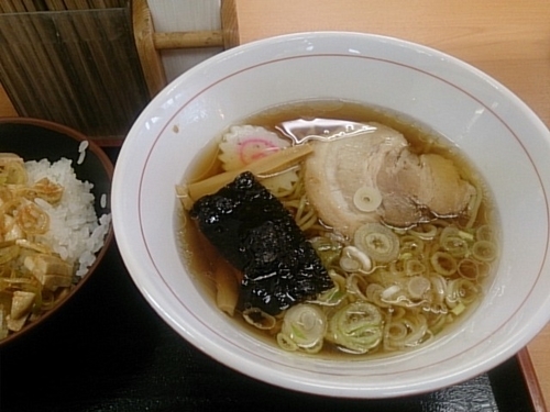 「ラーメン・チャーシュー丼セット」@甲斐路亭の写真