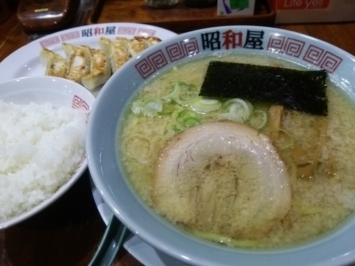 「昭和屋セット(醤油)」@らーめん昭和屋の写真