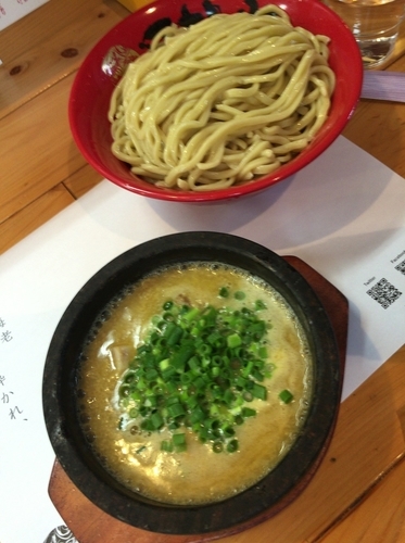 「ウニつけ麺^ ^」@活龍 海老蟹専門 甲殻堂の写真