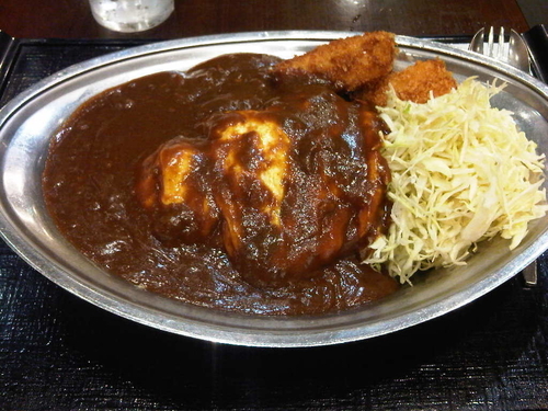 「とろとろオムカレー+クリームコロッケ」@カレーの市民 アルバ 流山おおたかの森S・C店の写真